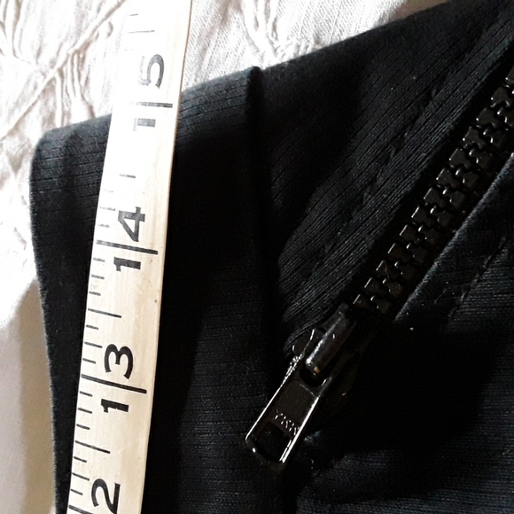 HOLT RENFREW mini sz 6 - Picture 5 of 7